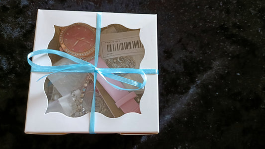 BABY BLUE Mystery Jewellery Box