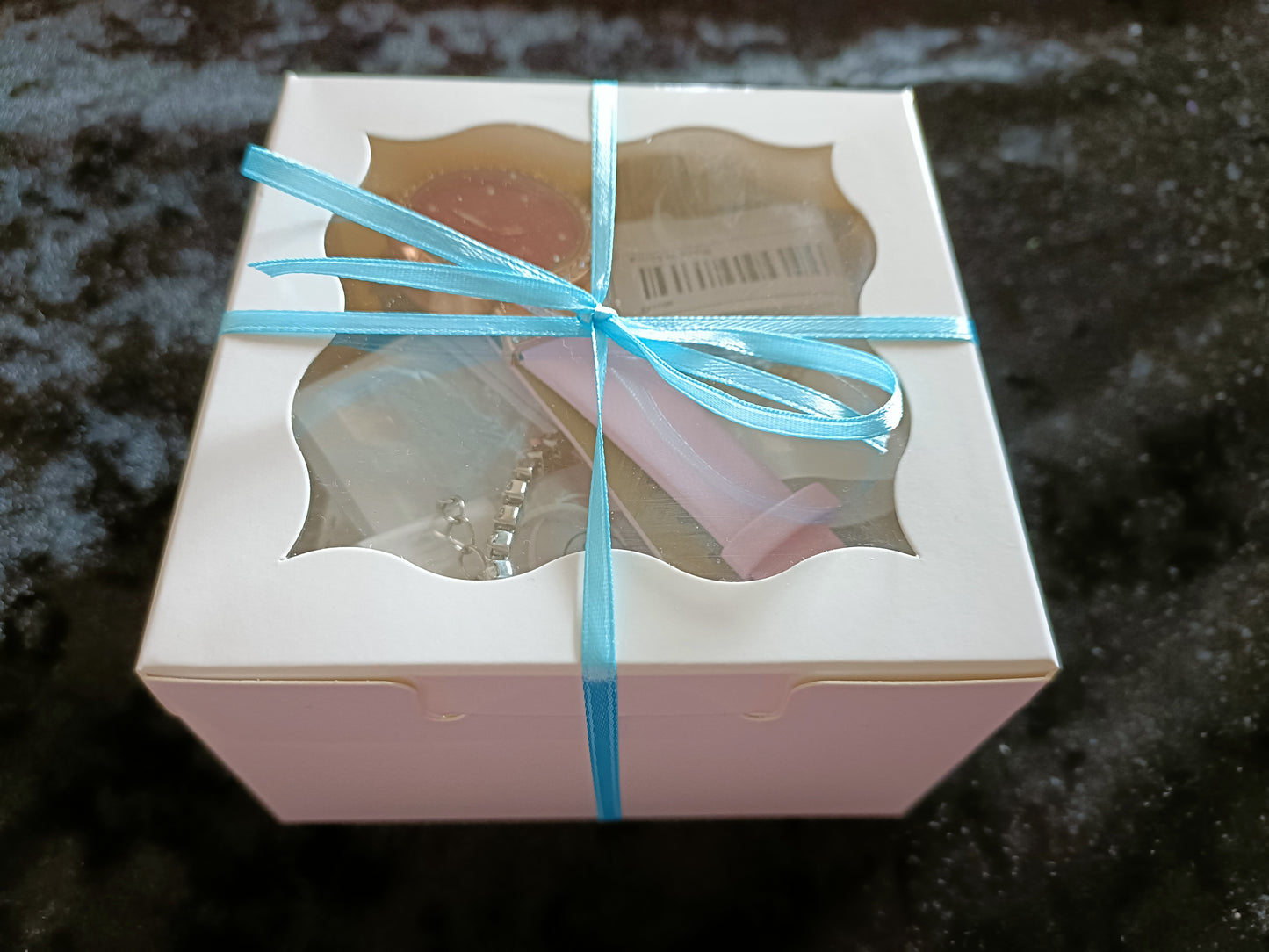 BABY BLUE Mystery Jewellery Box