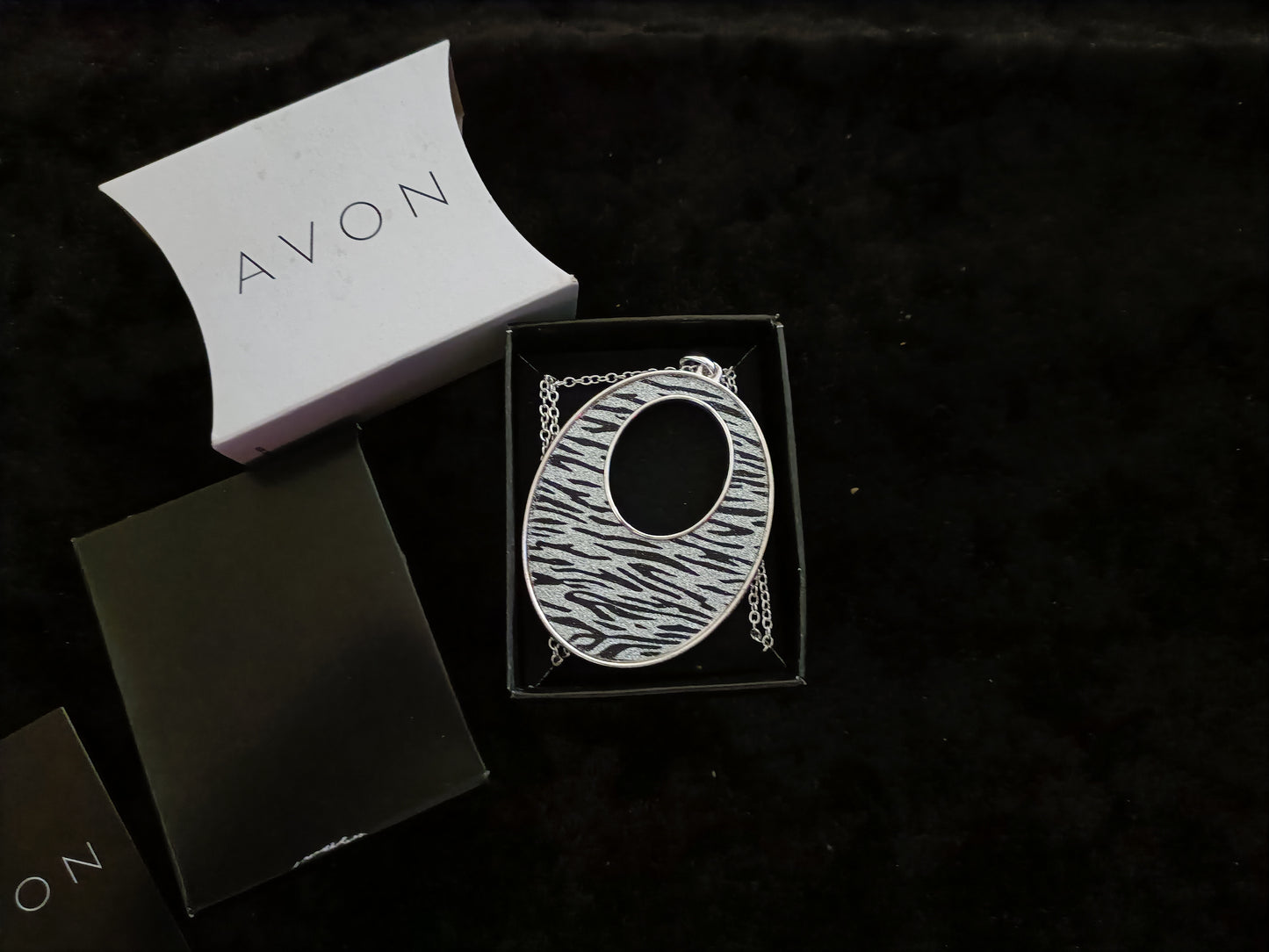 Avon Suzette Zebra Print Necklace
