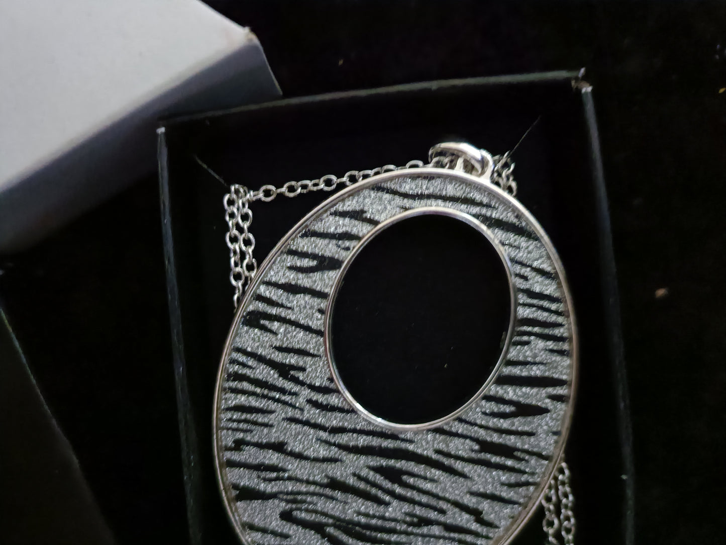 Avon Suzette Zebra Print Necklace