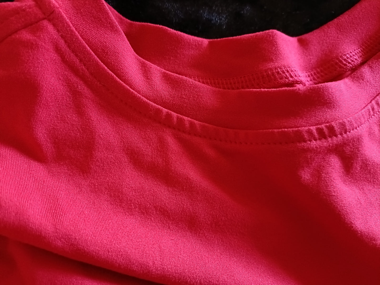 Red T Shirt with Turnover Sleeves