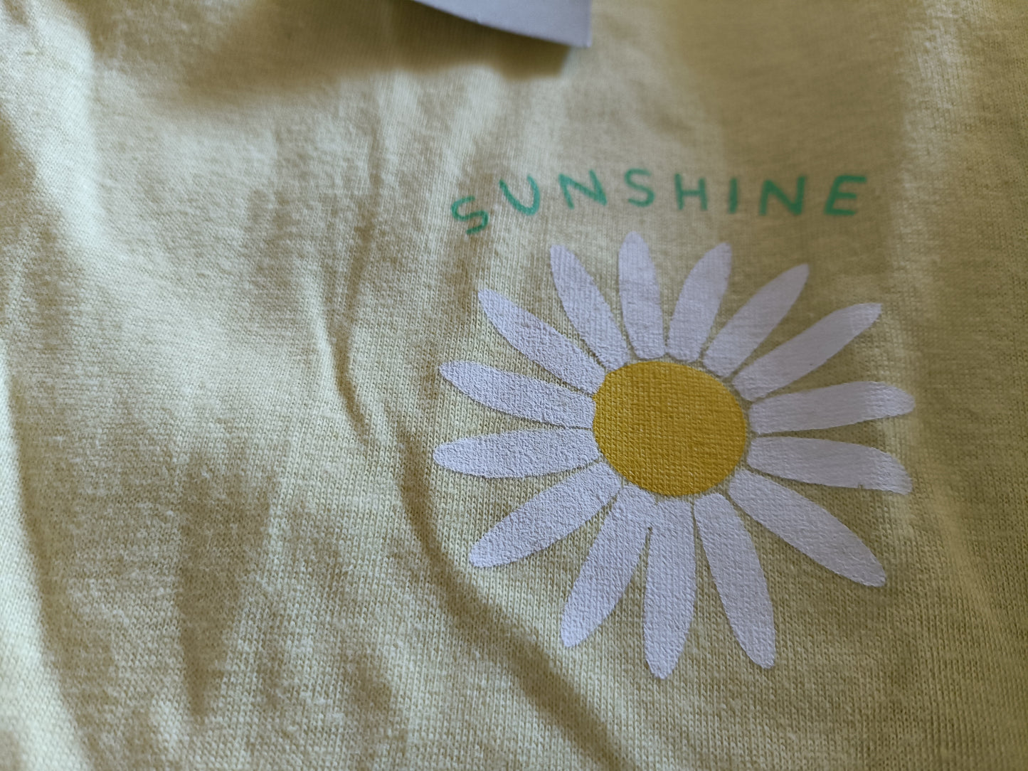 Lemon T Shirt with Daisy Motif