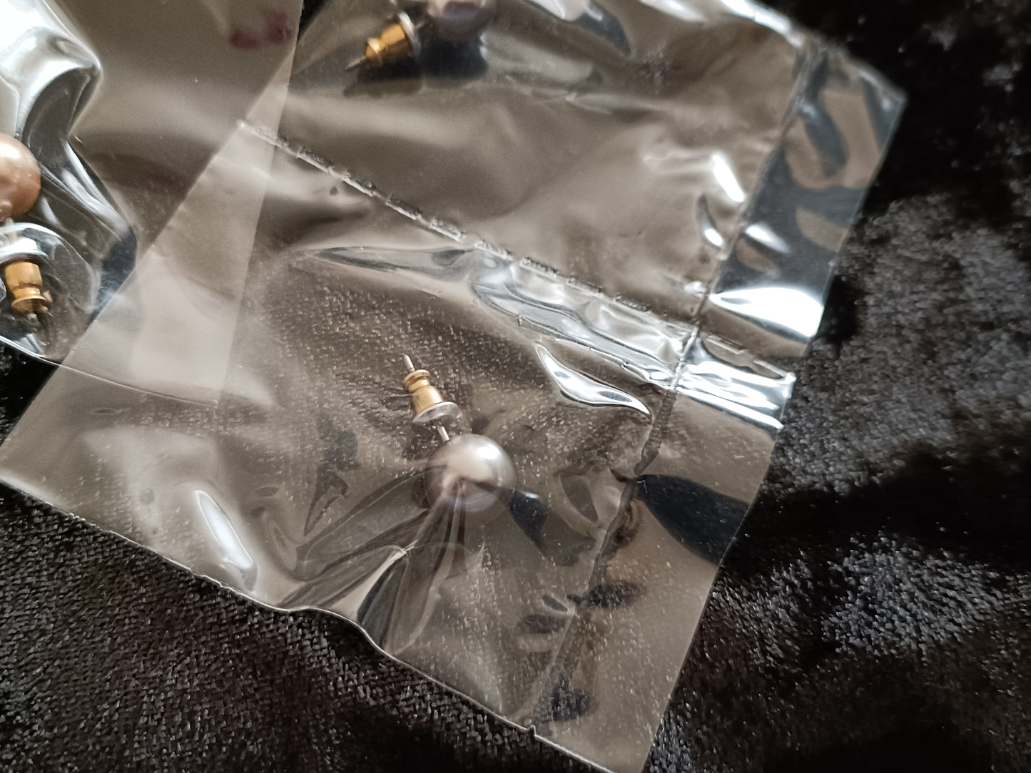 Avon Portia Stud Earrings