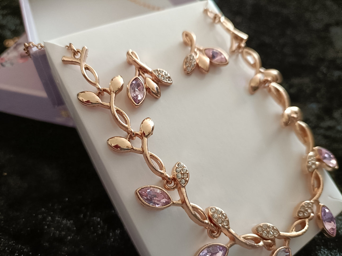 Avon Gold Coloured Leaf Necklace and Earring Set