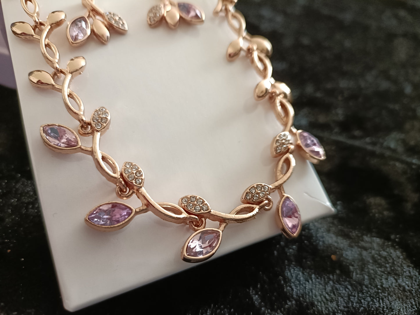 Avon Gold Coloured Leaf Necklace and Earring Set