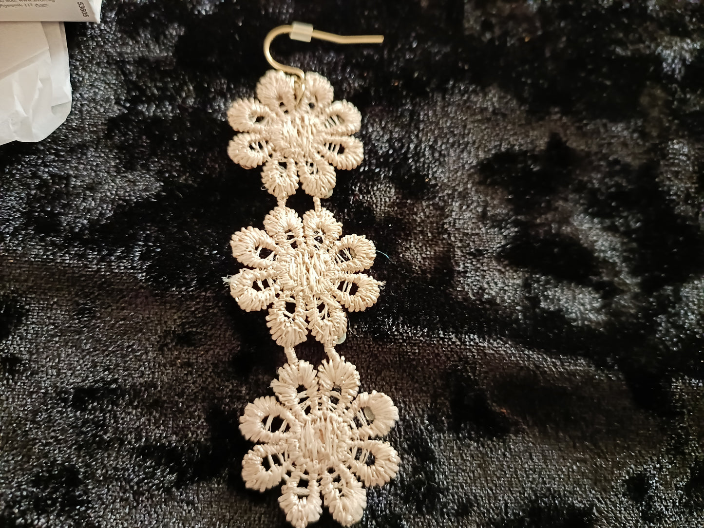 Avon Hartlyn Earrings