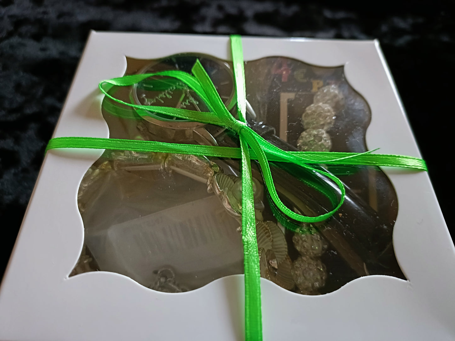 LIME GREEN Mystery Jewellery Box