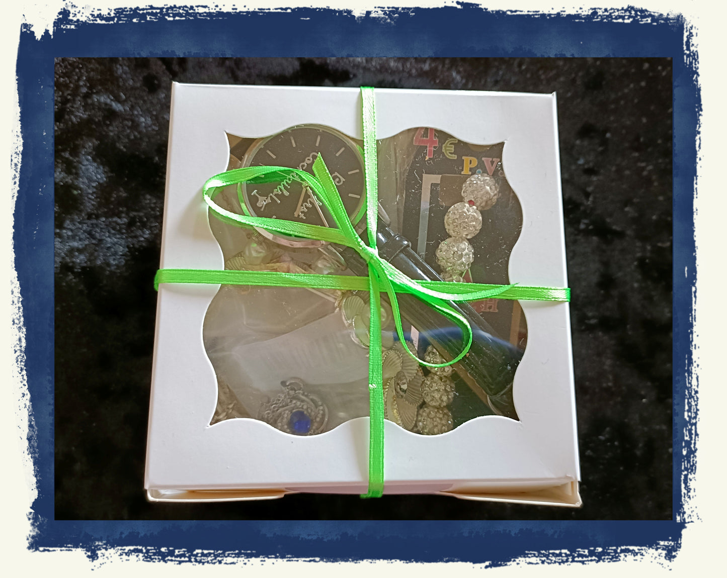 LIME GREEN Mystery Jewellery Box