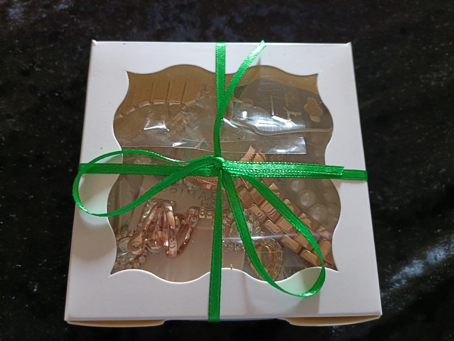 GREEN Mystery Jewellery Box