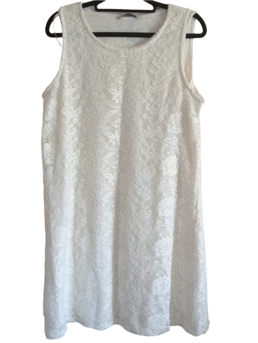 Cream Lace Sleeveless Top