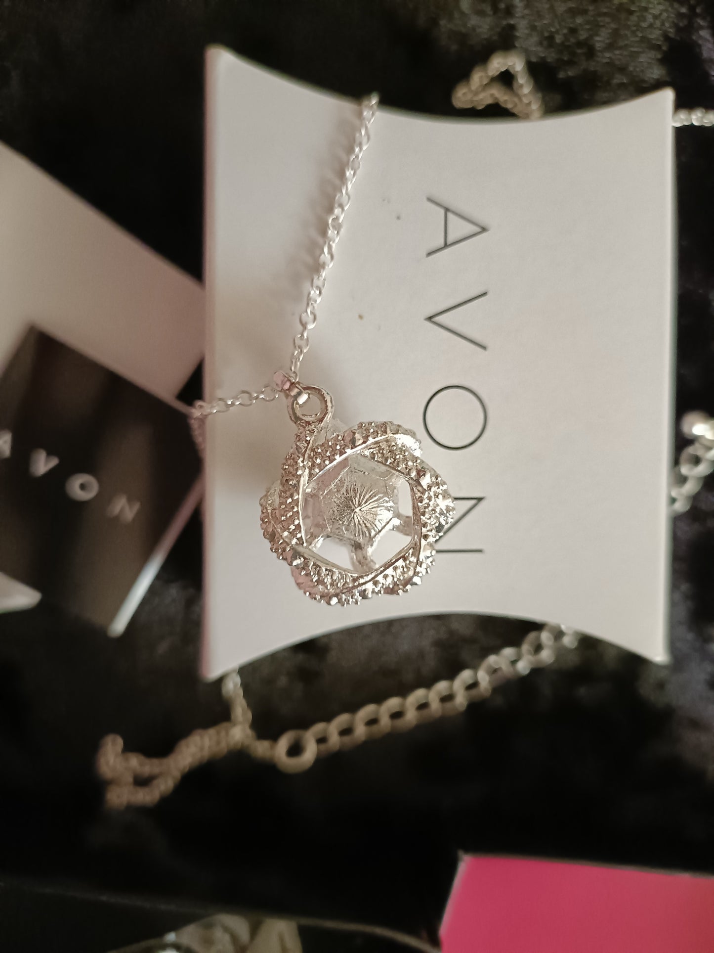 Avon Elisha Jewellery Giftset