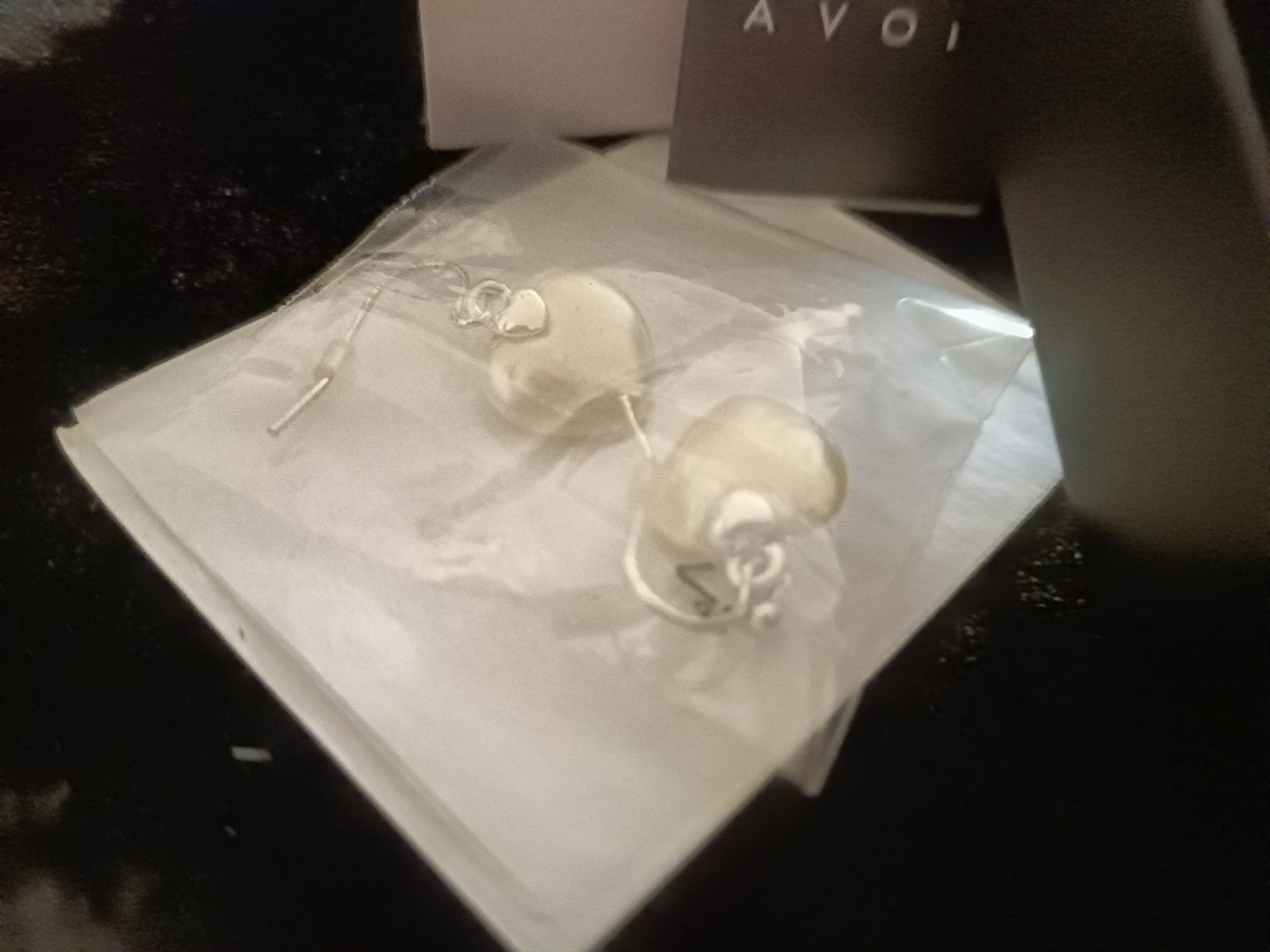 Avon Gwyneth Heart Pearlesque Giftset
