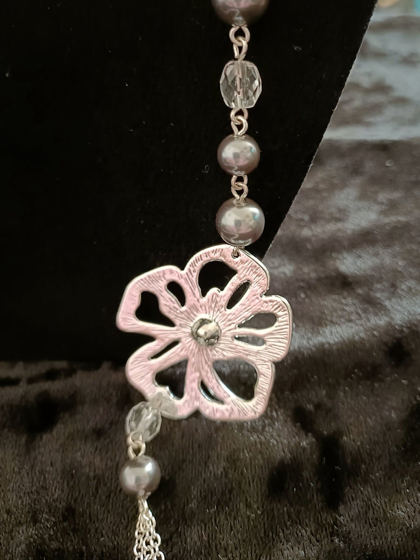 Avon Katarina Necklace