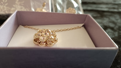 Avon Louisa Floral Giftset