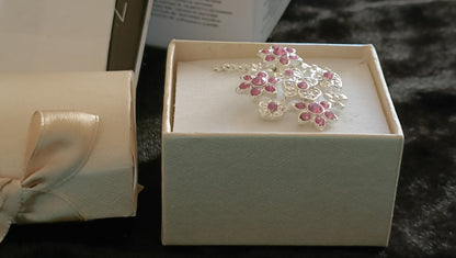 Avon Xena Necklace