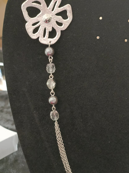 Avon Katarina Necklace