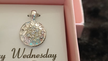 Avon Eternal Spring Necklace Set