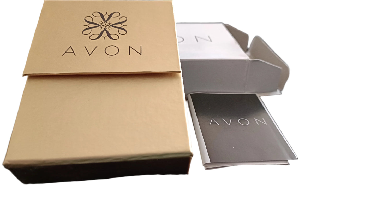 Avon Signature Collection Square Pendant