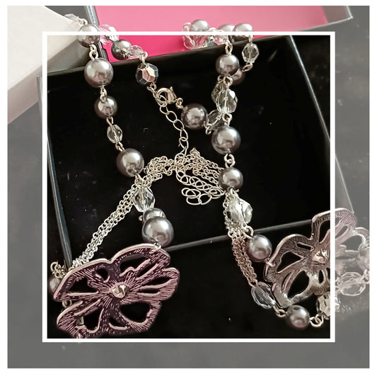 Avon Katarina Necklace