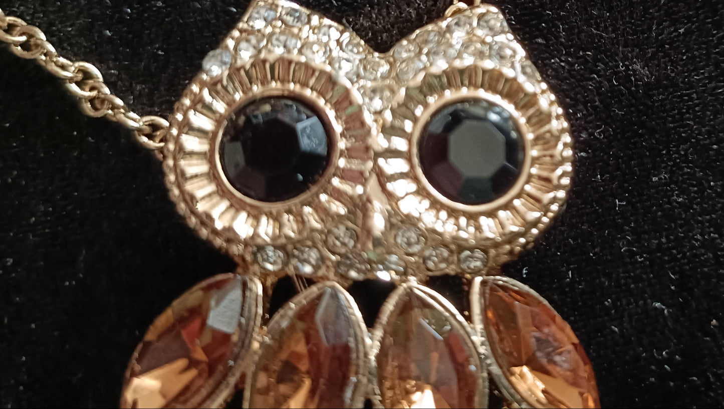 Avon Owl Pendant/Brooch
