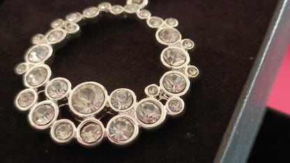 Avon Alanis Fine Chain Pendant Necklace