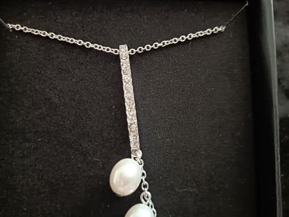 Avon Mariette Jewellery Giftset