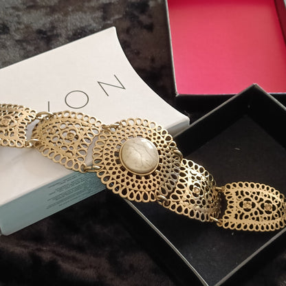Avon Priscilla Bracelet