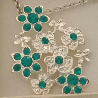 Avon Xena Necklace