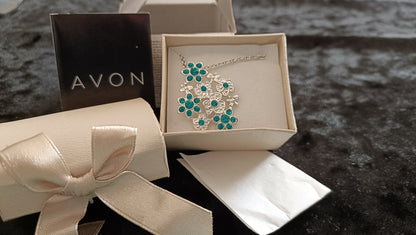 Avon Xena Necklace