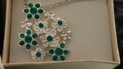 Avon Xena Necklace