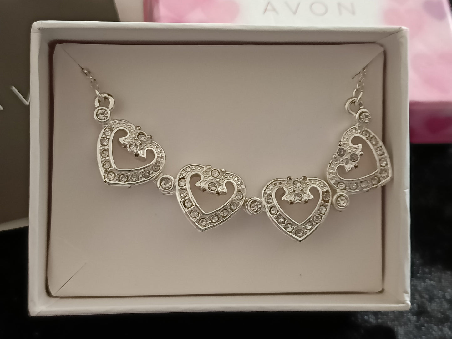 Avon Magnetic Heart Pendant