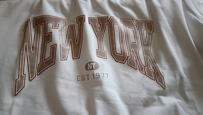White Short Sleeve T Shirt with New York Print