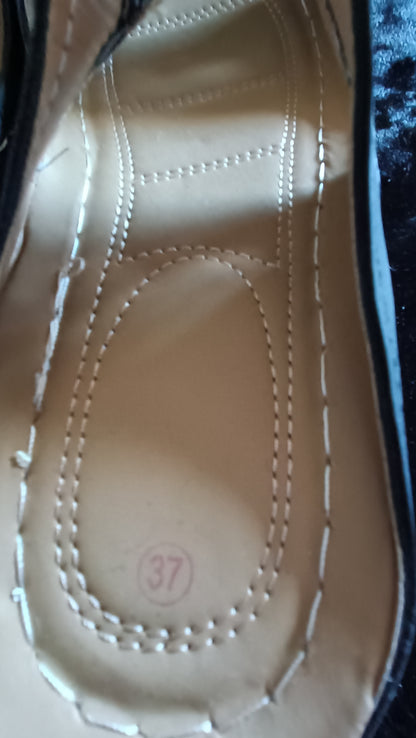 Black Slider Sandals