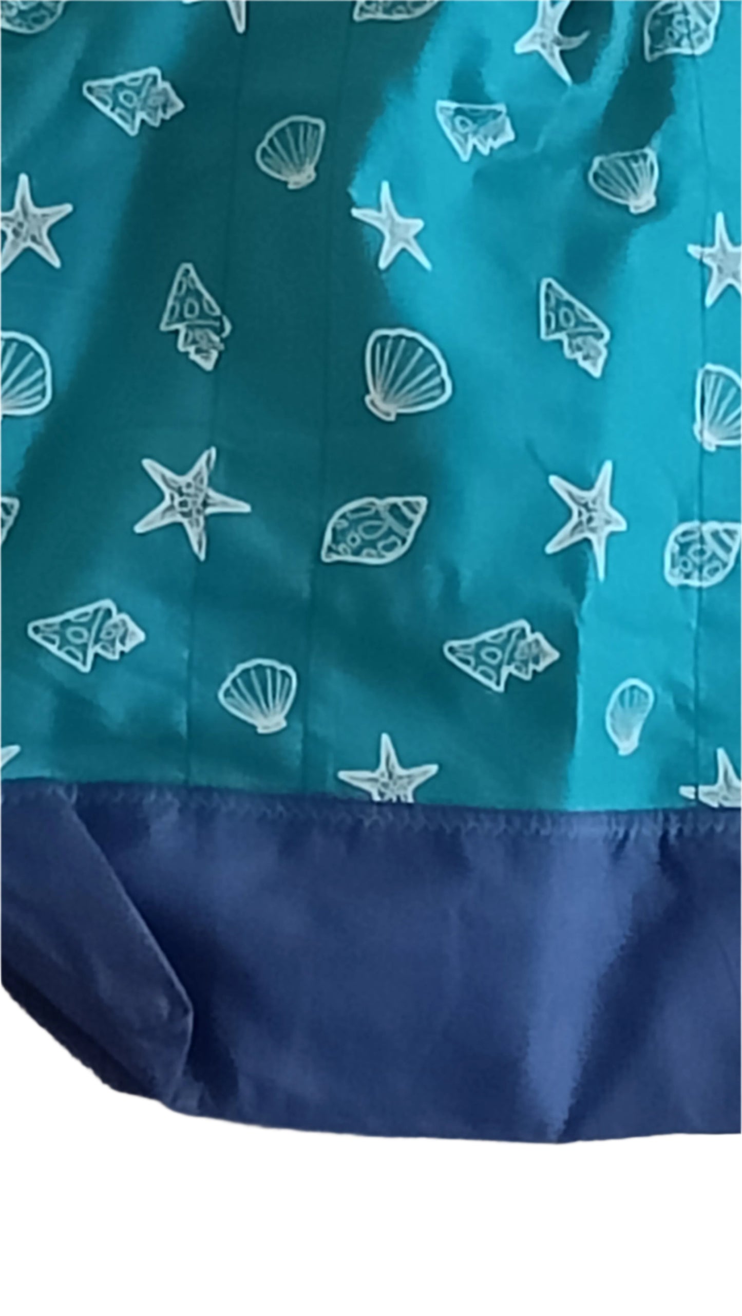Green and Blue Beach Bag with Shell Design