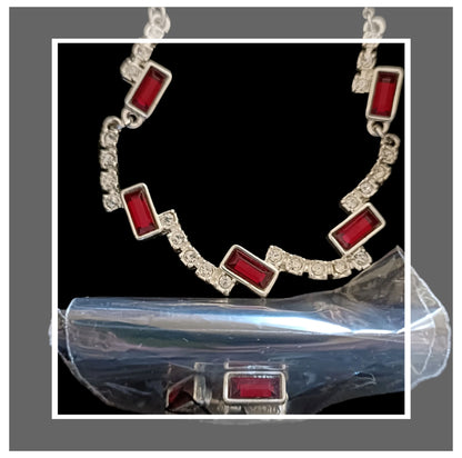 Avon Pillar Glam Jewellery Giftset