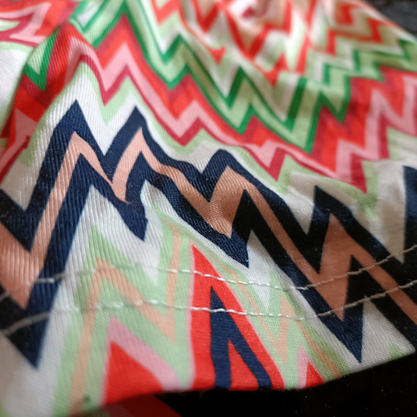 Short Sleeve Zig Zag Top