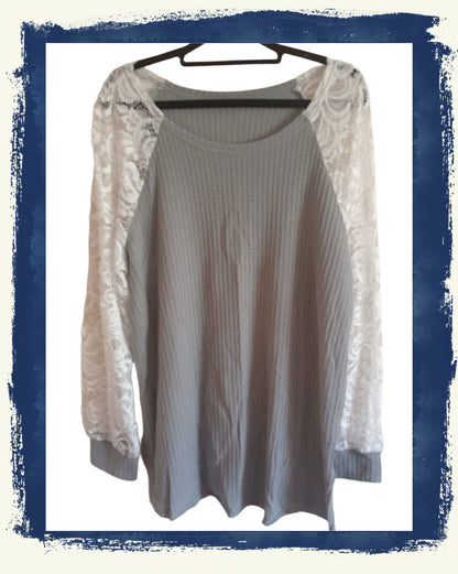 Textured Waffle Top with White Lace Raglan Sleeves
