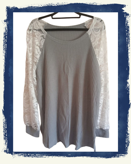 Textured Waffle Top with White Lace Raglan Sleeves