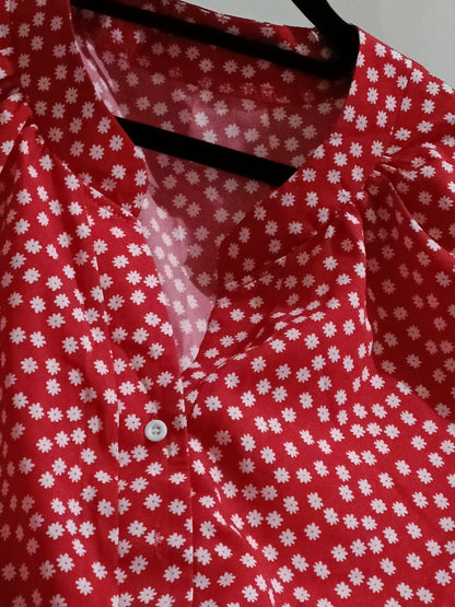 Red Collarless Shirt/Blouse with Daisy Print