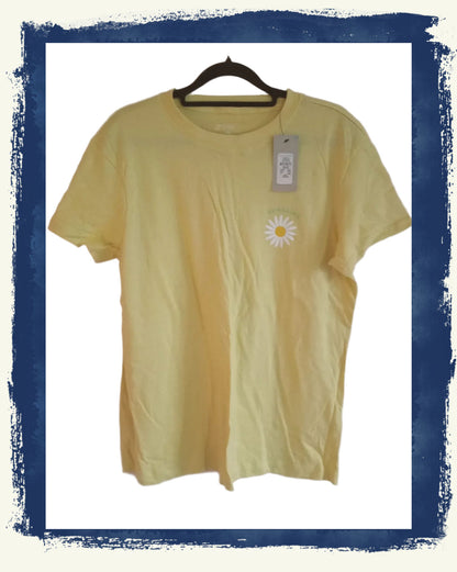 Lemon T Shirt with Daisy Motif