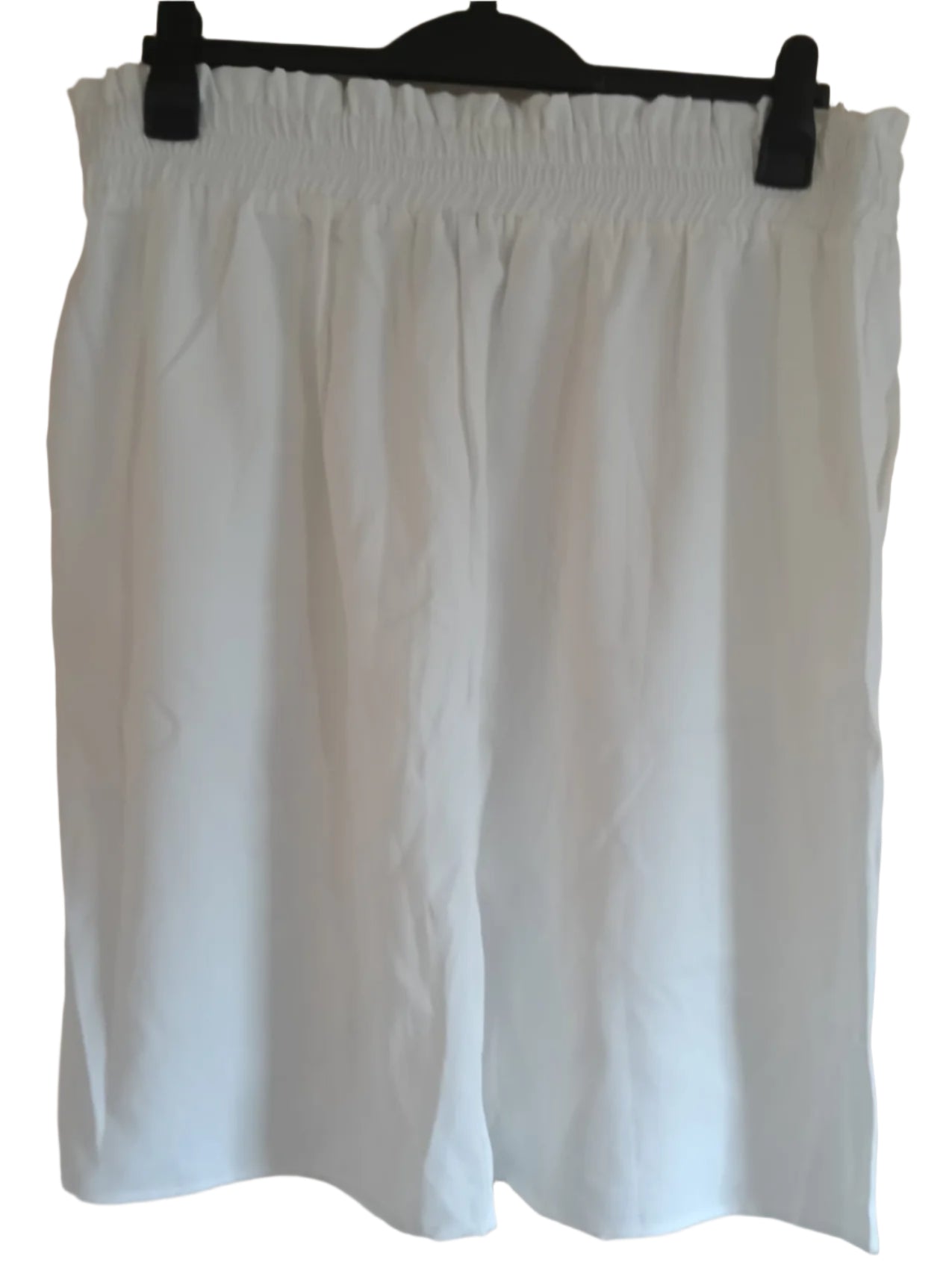 CREAM SPLIT SKIRT