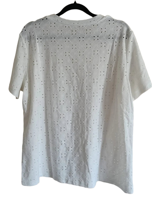 Short Sleeve Eyelet Embroidery T Shirt